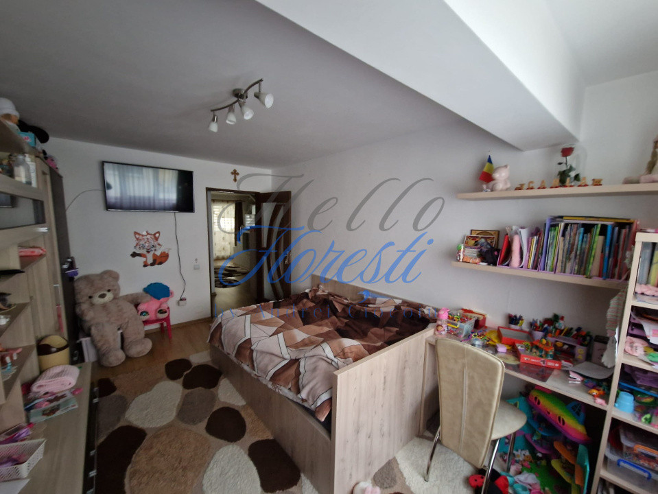 Apartament 3 camere 60 mp | terasa 10 mp | balcon 3 mp | parcare | zona Eroilor.
