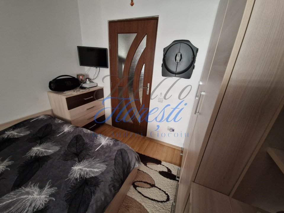 Apartament 3 camere 60 mp | terasa 10 mp | balcon 3 mp | parcare | zona Eroilor.