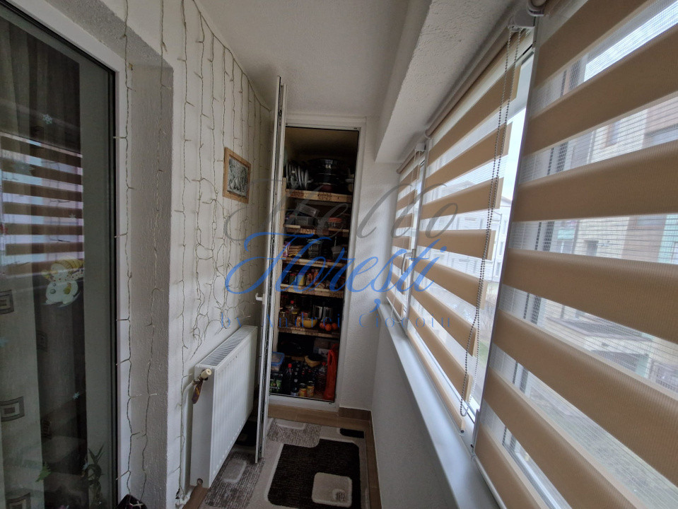 Apartament 3 camere 60 mp | terasa 10 mp | balcon 3 mp | parcare | zona Eroilor.