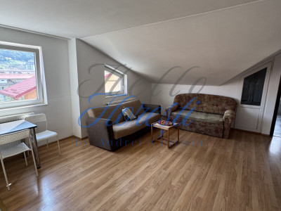 Apartament 3 camere 92 mp, Zona Eroilor | Floresti