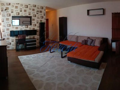 Apartament 3 camere, 68 MP+ Parcare, Zona Tineretului, Floresti