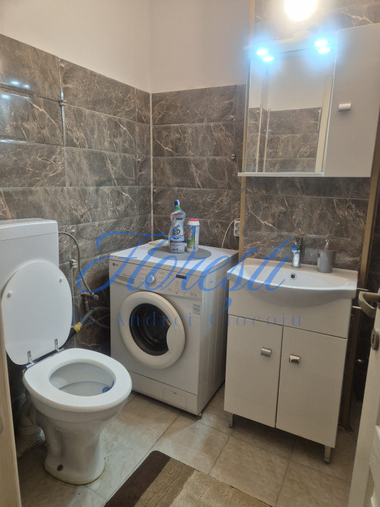 Apartament 4 camere 79 mp | logie 4,5 mp | zona Manastur | Cluj.