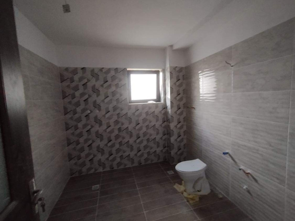 Casa cu 10 camere zona Fagului