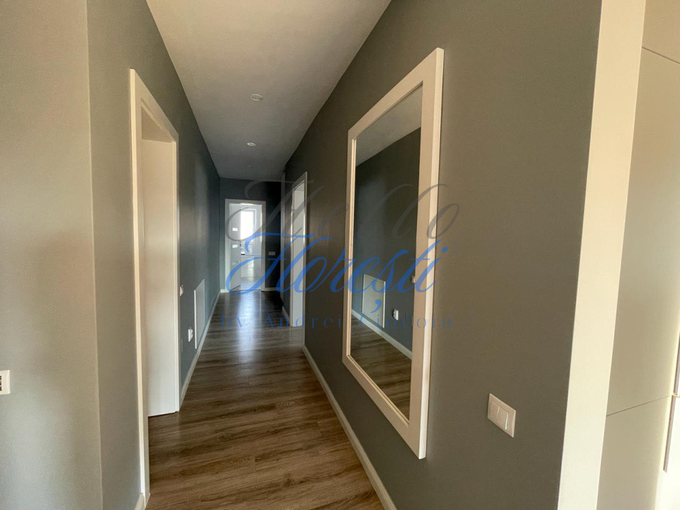 De inchiriat apartament cu3 camere, balcon, parcare subterana, Intre Lacuri