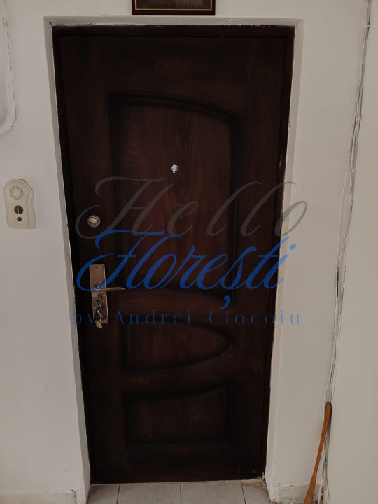 Vând apartament cu 2 camere cu garaj,  zona semicentrala Cluj-Napoca