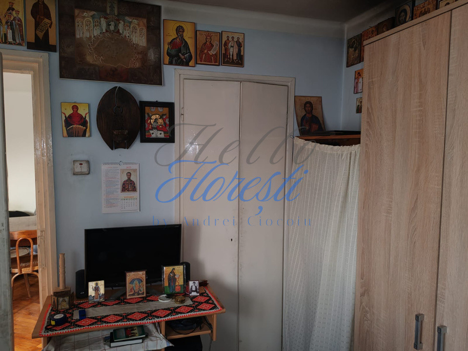 Vând apartament cu 2 camere cu garaj,  zona semicentrala Cluj-Napoca