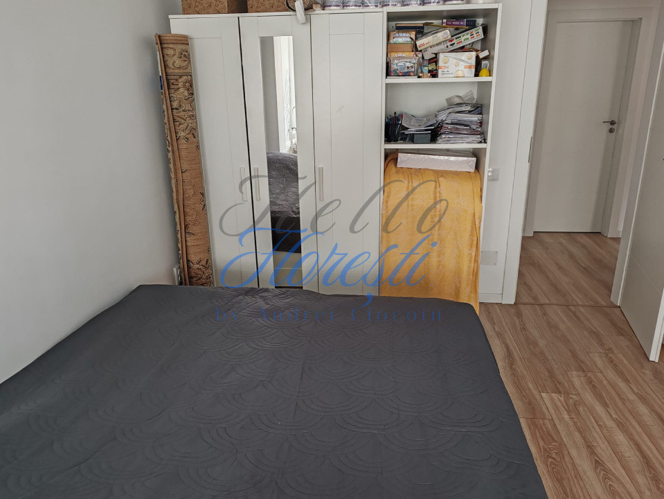 Vand apartament 3 camere, 77mp,garaj, balcon, Calea Baciului, zona Petrom