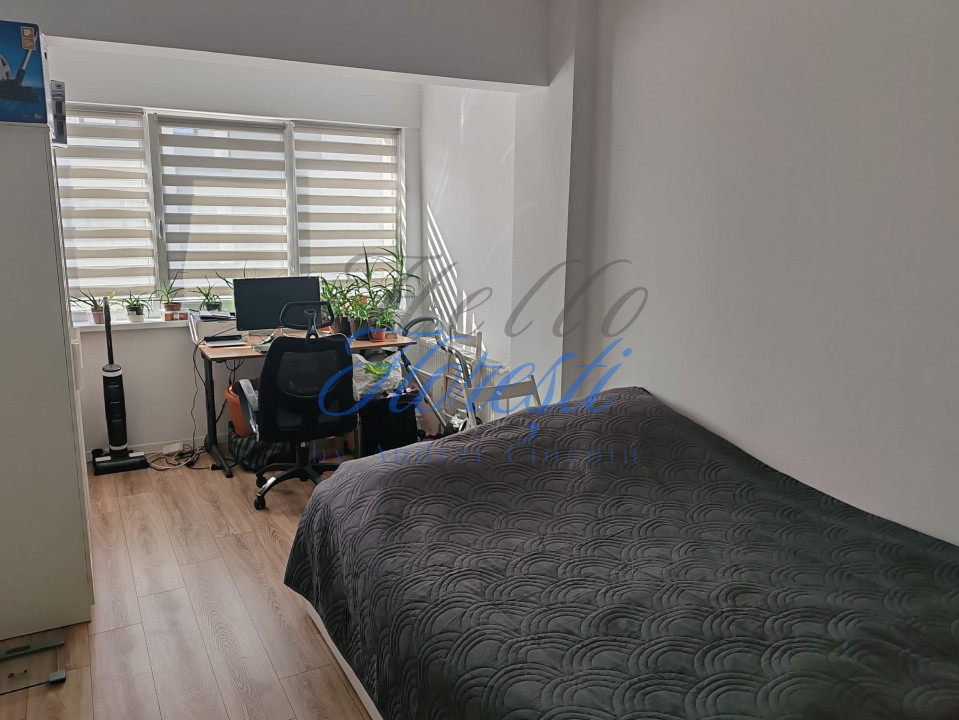 Vand apartament 3 camere, 77mp,garaj, balcon, Calea Baciului, zona Petrom