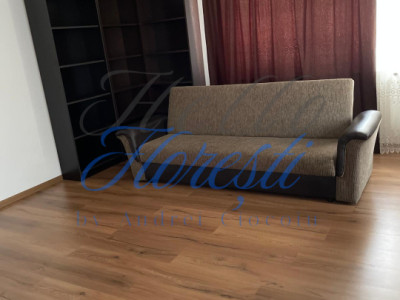 Apartament cu 2 camere decomandat, in zona Iris