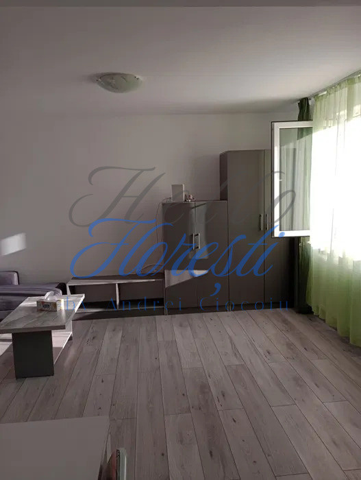 Apartament 1 camera 30mp + Parcare, Zona Cetatii | Floresti