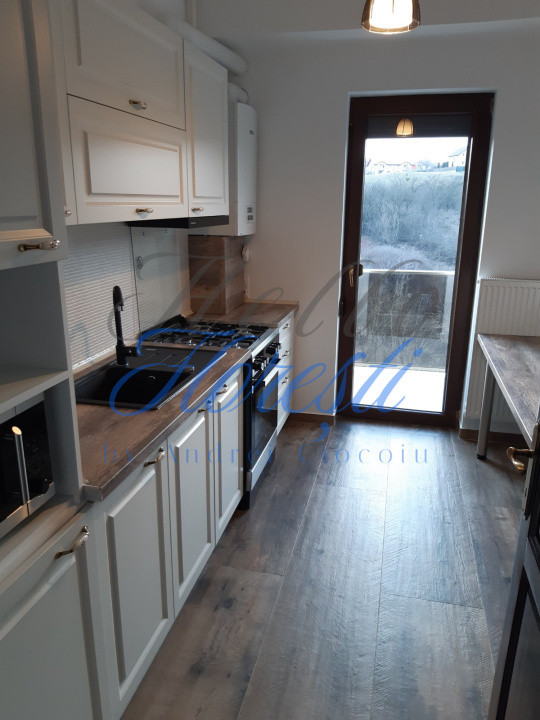 Apartament cu 2 camere decomandate, in zona Buna Ziua