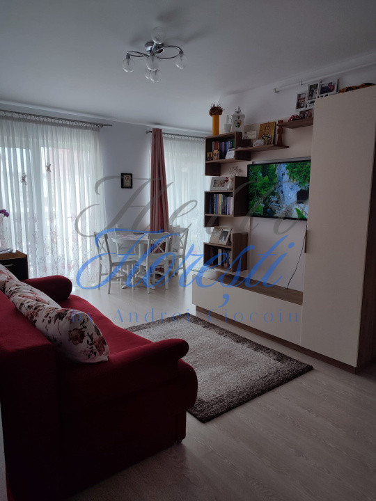 Apartament cu 3 camere si parcare in Floresti zona Cetatii