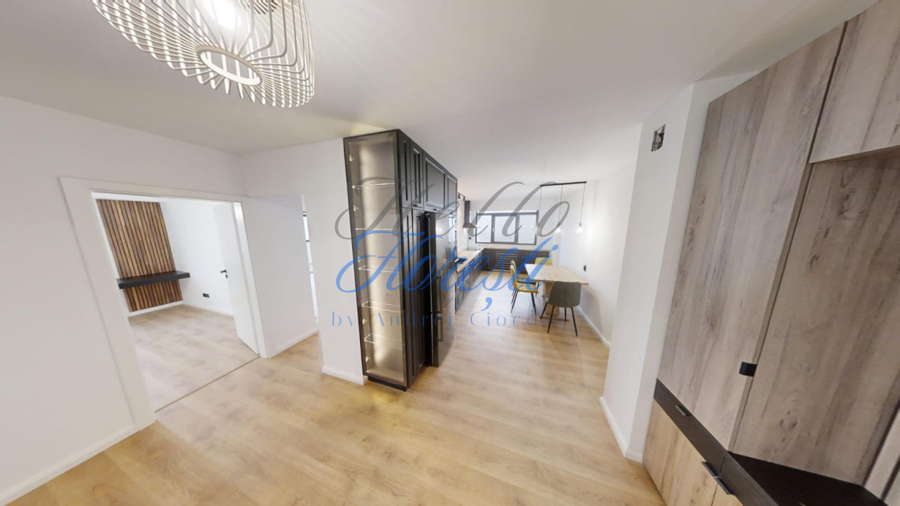 Apartament cu 4 camere, in zona Zorilor