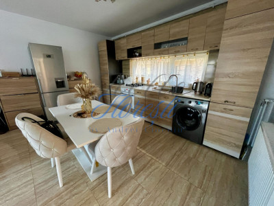 Apartament cu 3 camere boxa si parcare in Floresti zona Teilor