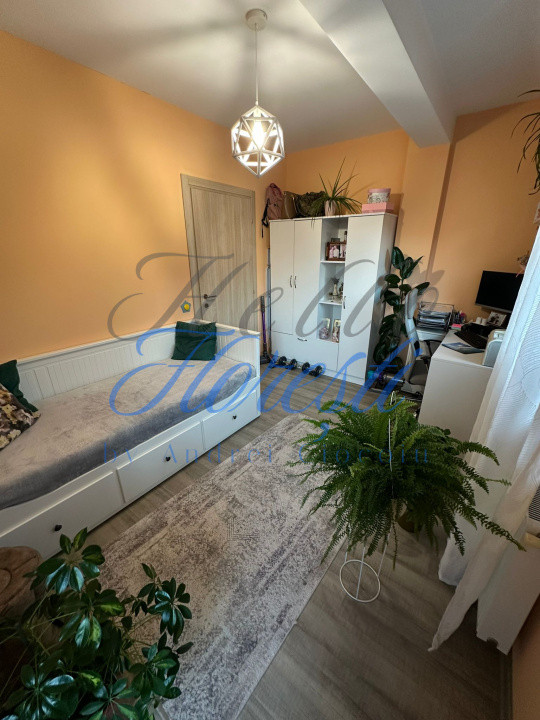 Apartament 3 camere 53mp, cu boxa depozitare, zona Stejarului