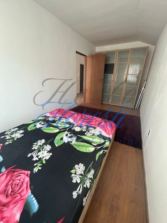 Apartament 2 camere 40 mp + parcare in Floresti zona Stejarului 