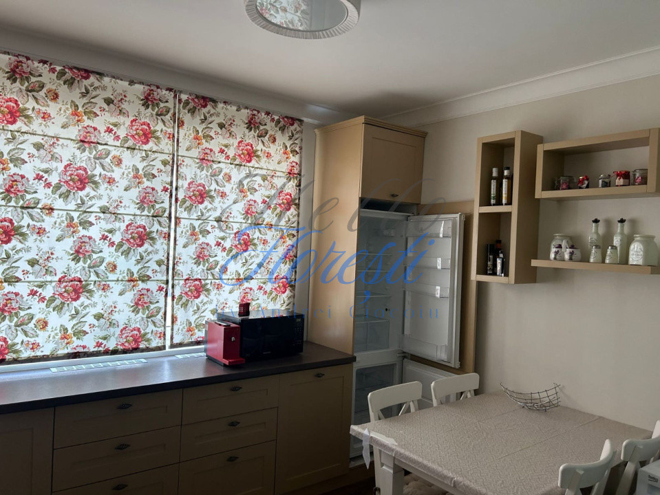Apartament 3 camere 64mp + Parcare, Zona Tineretului | Floresti