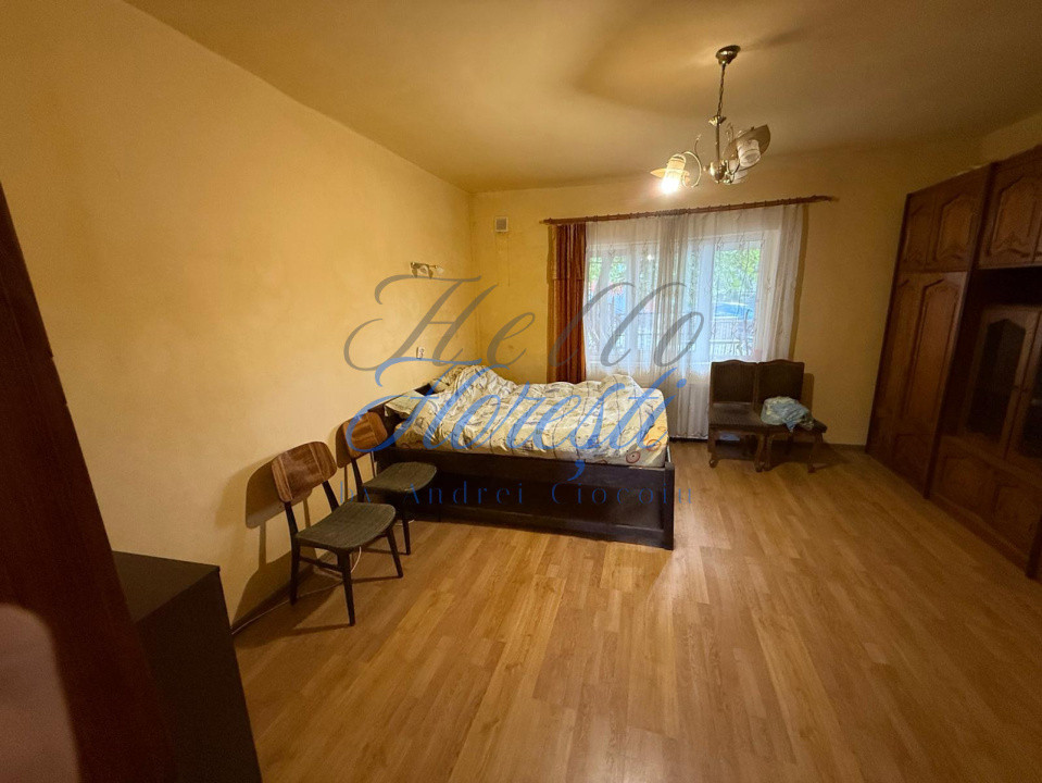 Casa cu 2 camere, in zona Gruia