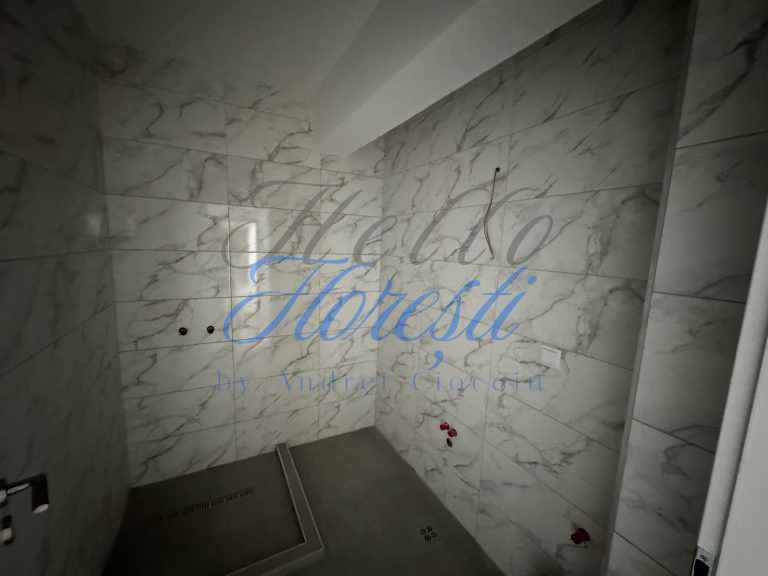 Apartament 3 camere 62mp, 4mp balcon, zona Teilor
