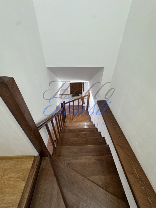 Apartament 3 camere 120mp pe doua nivele | Zona Centrala | Cluj