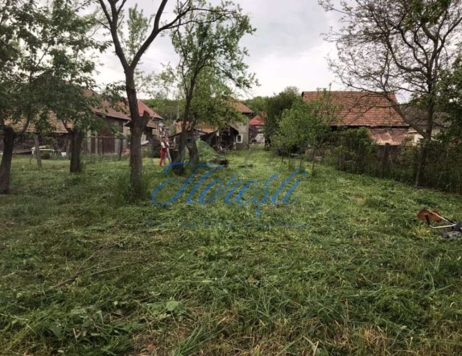 Casa individuala renovabila cu 3 camere, teren 886mp Chinteni