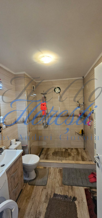 Apartament 2 camere 66 mp + balcon 2.81 mp in Floresti zona Eroilor 