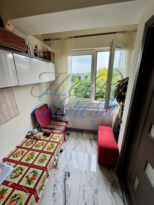 Apartament 3 camere 68 mp in Floresti zona Eroilor 