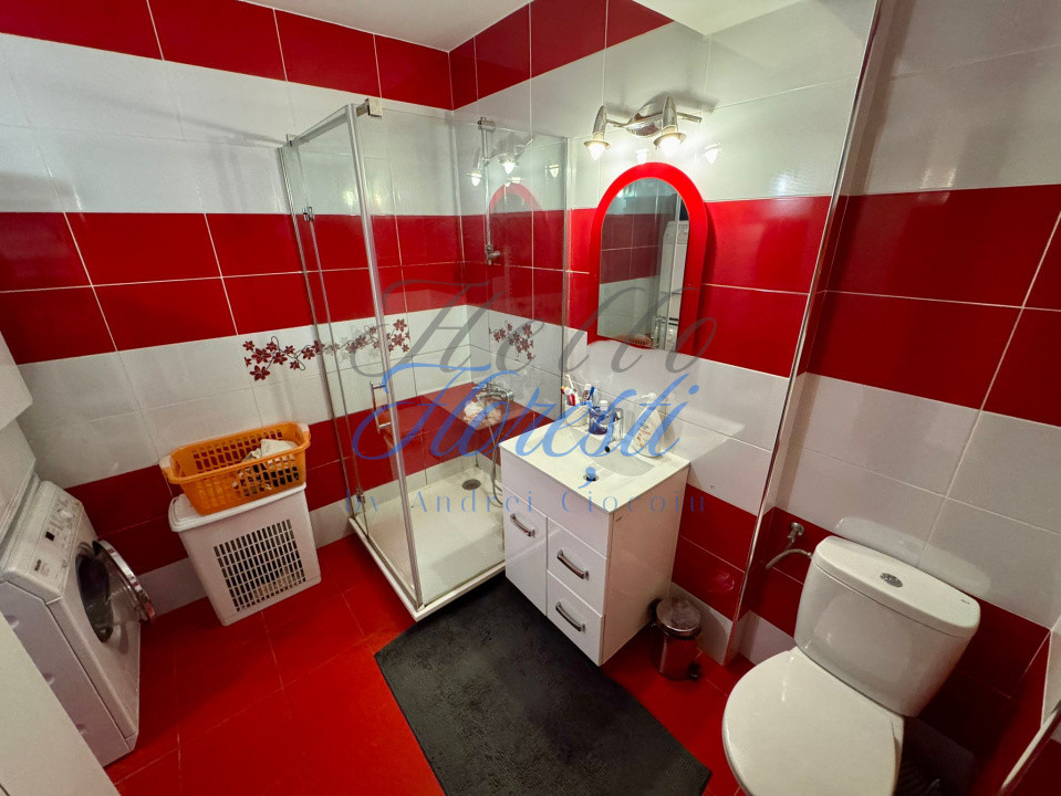 Apartament 3 camere 68 mp in Floresti zona Eroilor 