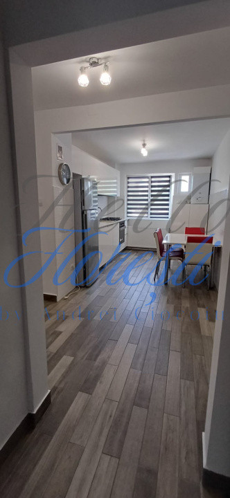 Apartament de inchiriat 3 camere 65 mp + parcare in Cluj zona Manastur