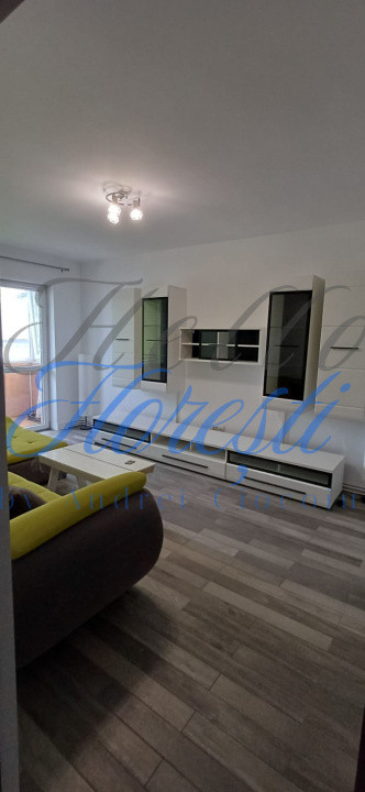 Apartament de inchiriat 3 camere 65 mp + parcare in Cluj zona Manastur