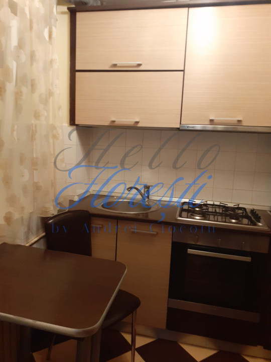 Apartament de inchiriat 2 camere 48 mp+ balcon in Cluj zona Manastur 