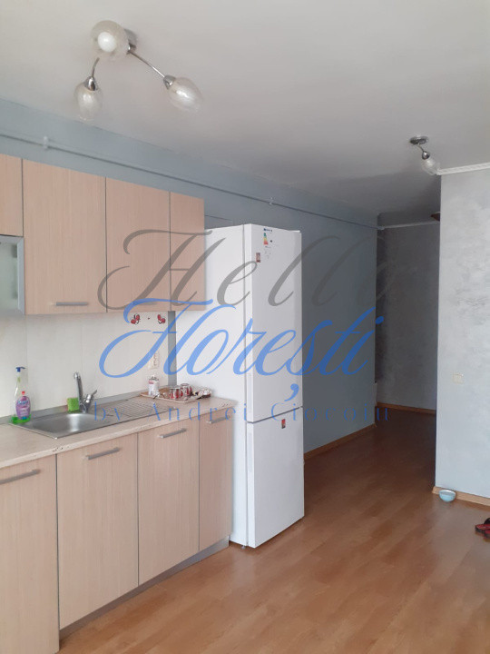 Apartament 2 camere + parcare  Sesu de Sus