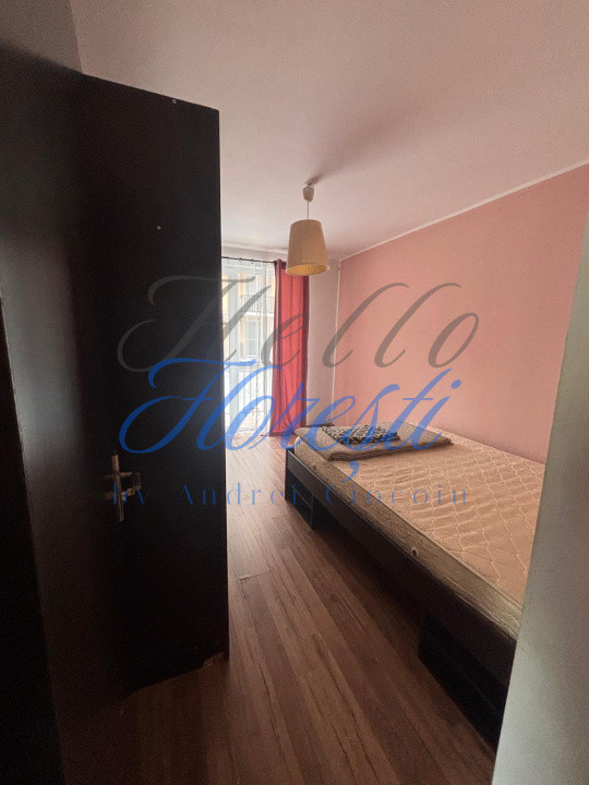 Apartament 3 camere , 61 mp ,Zona Porii Floresti 
