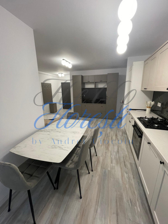 Apartament 3 camere, decomandat, bloc nou, 2 parcari zona Tineretului
