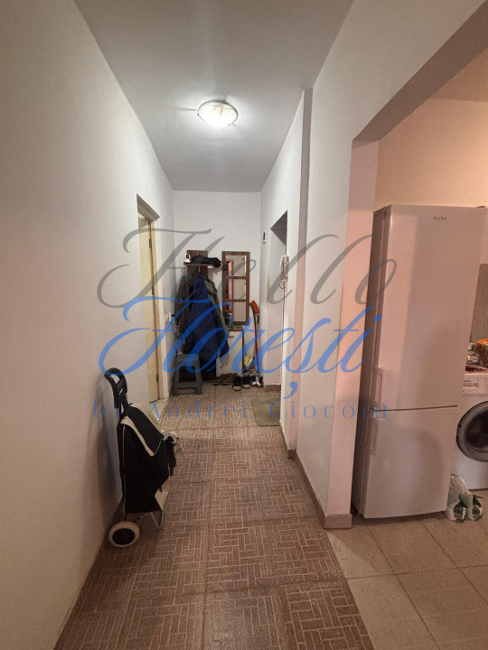 Apartament 2 camere decomandat,  zona Porii