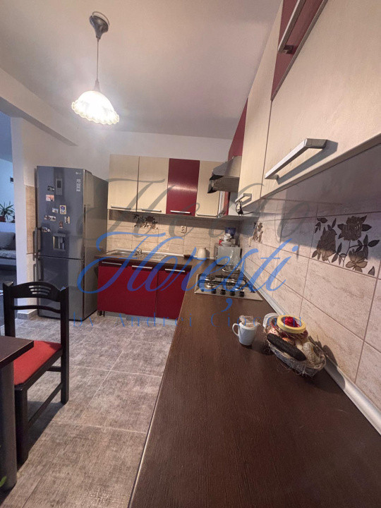 Închiriez duplex 3 camere , Subcetate, Floresti