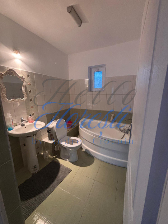 Închiriez duplex 3 camere , Subcetate, Floresti