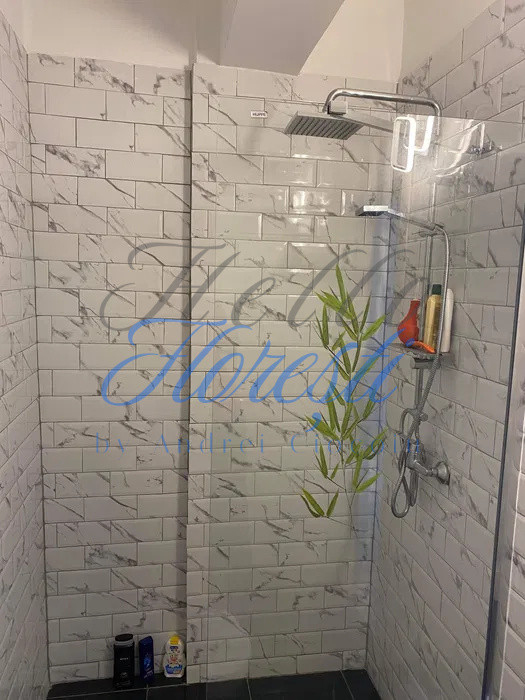 Apartament 3 camere , 2 bai si parcare , Balastierei , Floresti