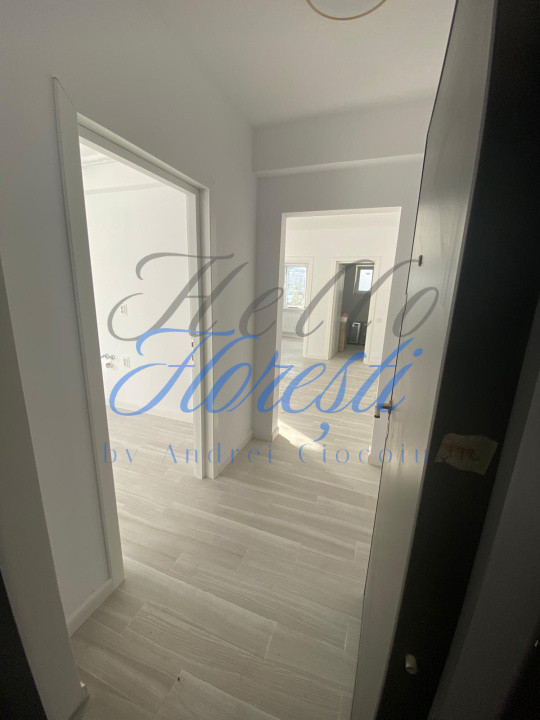Inchiriez spatiu comercial , 3 camere, Urusagului, Floresti