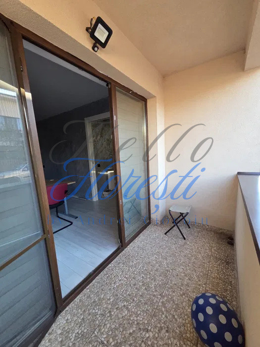Inchiriem apartament in Floresti, pentru birou