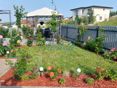 Casa duplex, ultrafinisata 4 camere, 3 bai, 117mp utili, 220mp teren, zona Iris