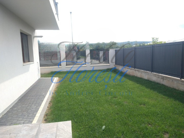Închiriez duplex 4 camere , Iazului, Floresti