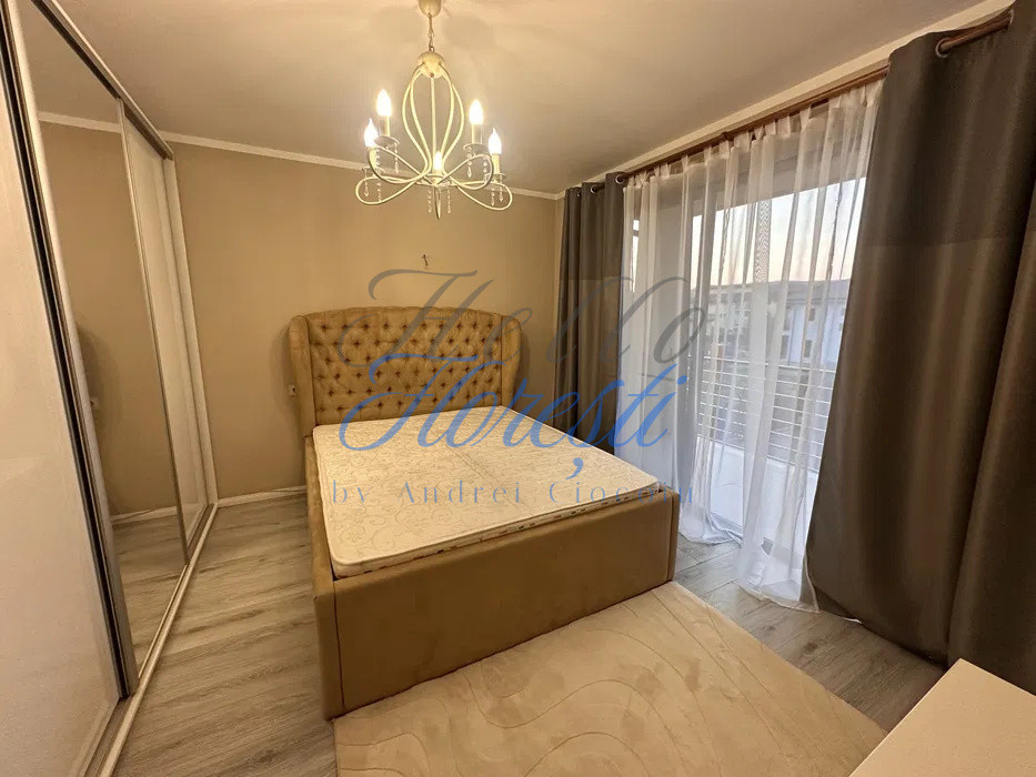 Triplex | 4 camere | 110 mp | Zona Florilor | Floresti |