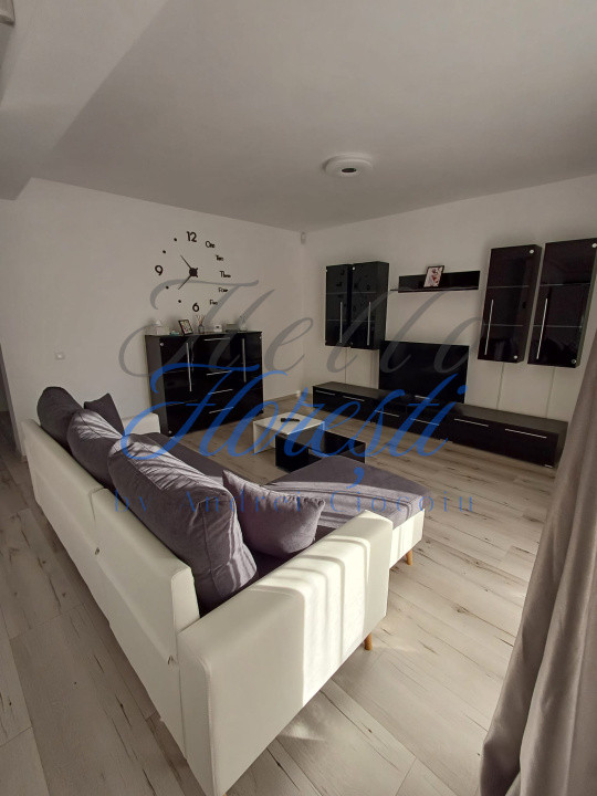 Duplex de inchiriat 110 mp + 250 mp curte in Floresti zona Terra 