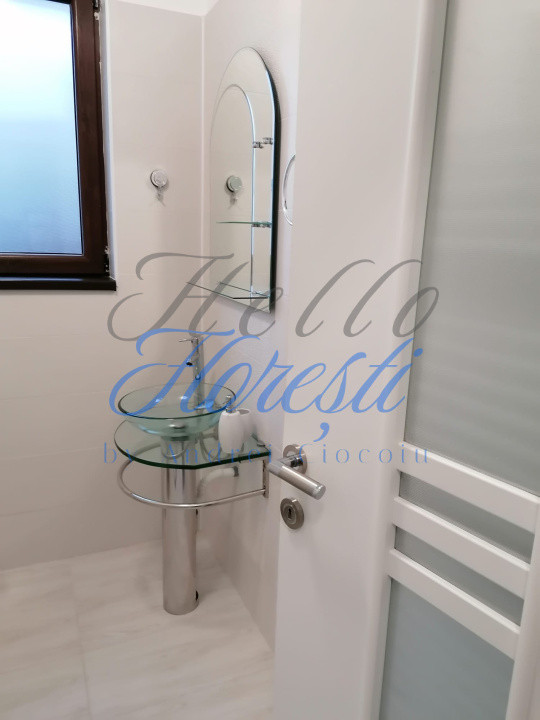 Duplex de inchiriat 110 mp + 250 mp curte in Floresti zona Terra 