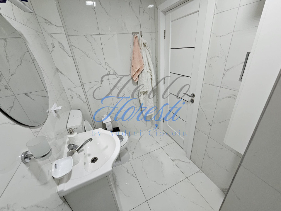 Se inchiriaza apartament cu 3 camere, in Floresti|Florilor
