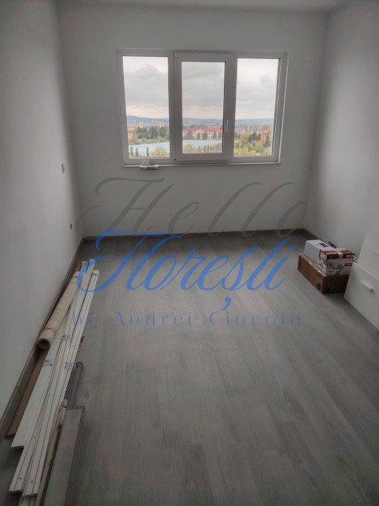 Apartament de inchiriat 4 camere + parcare in Cluj zona Gheorgheni 