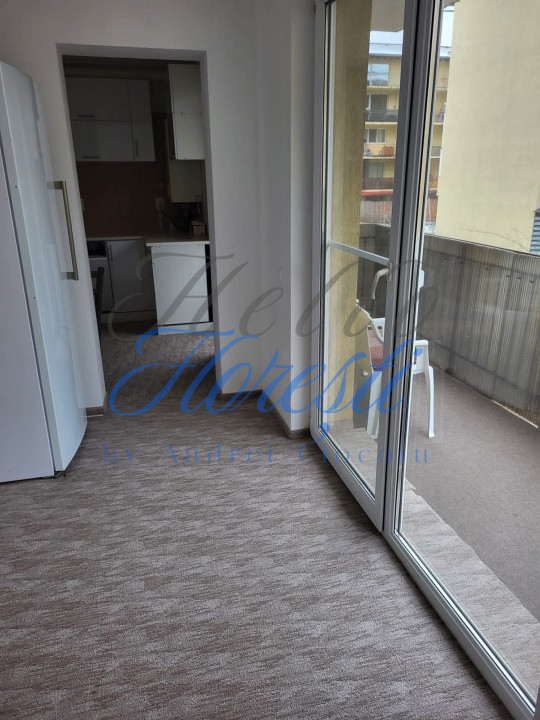 Apartament 3 camere 68mp + Parcare, Zona Porii | Floresti