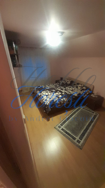 Casa individuala 7camere 140.80mp, garaj,463 mp teren zona Stadionului 