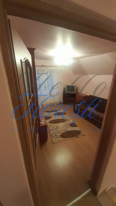 Casa individuala 7camere 140.80mp, garaj,463 mp teren zona Stadionului 